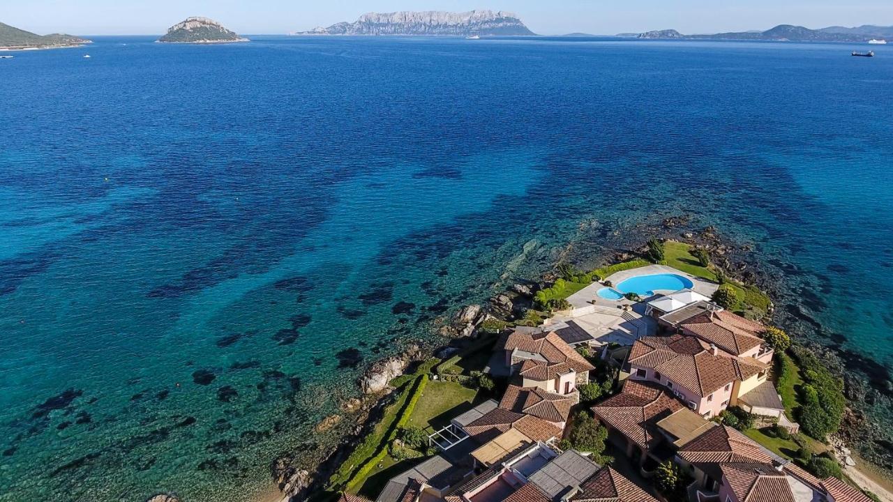 Apartment In S'Abba E Sa Pedra With Pool Golfo Aranci Exterior photo
