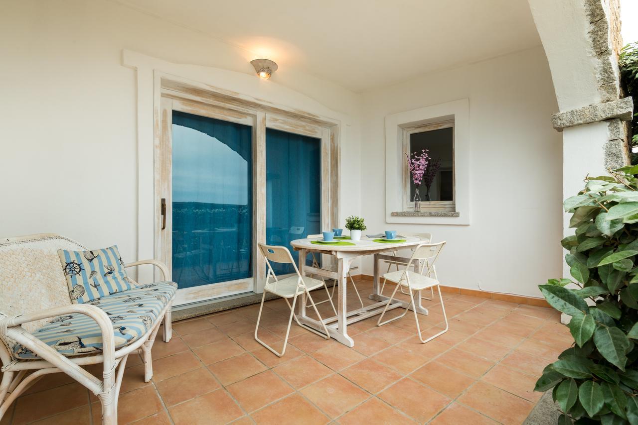 Apartment In S'Abba E Sa Pedra With Pool Golfo Aranci Exterior photo