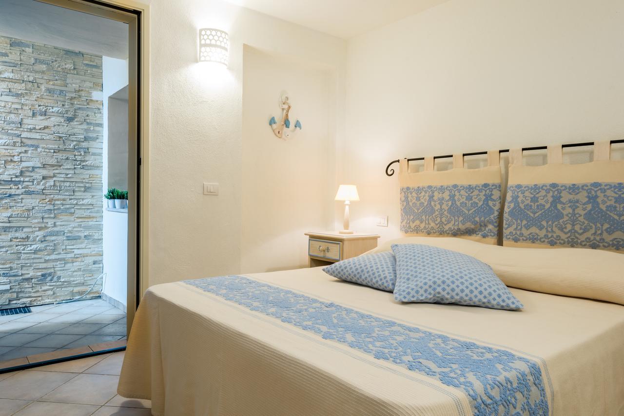 Apartment In S'Abba E Sa Pedra With Pool Golfo Aranci Exterior photo